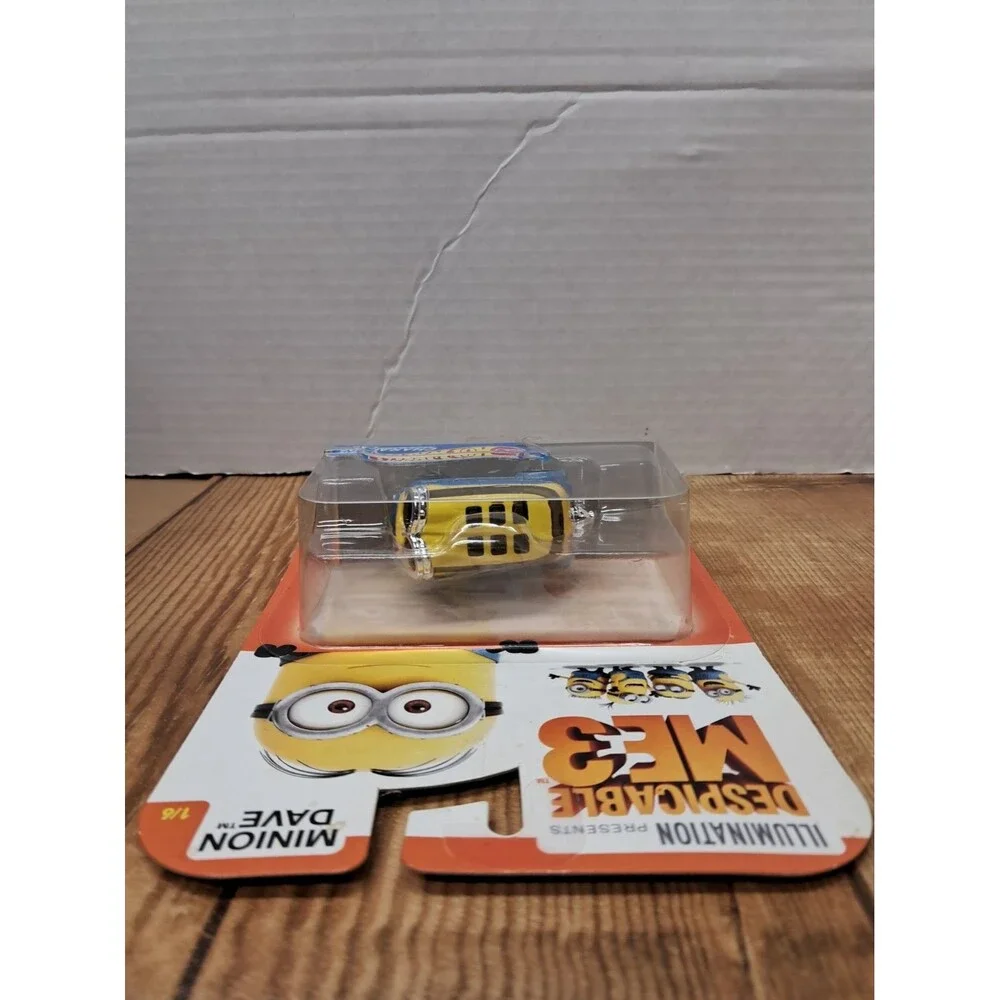 Hot Wheels Character Cars - Despicable ME 3 - Minion Dave